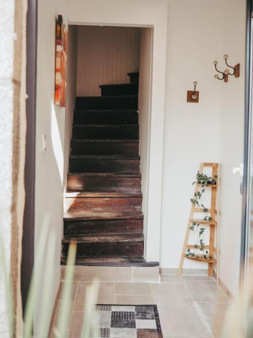 Appartement Avec Patio Saint Anne-dʼAuray Kültér fotó