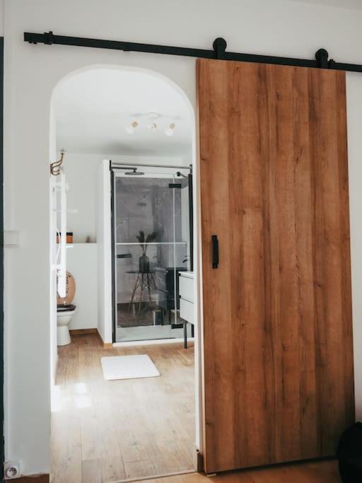 Appartement Avec Patio Saint Anne-dʼAuray Kültér fotó
