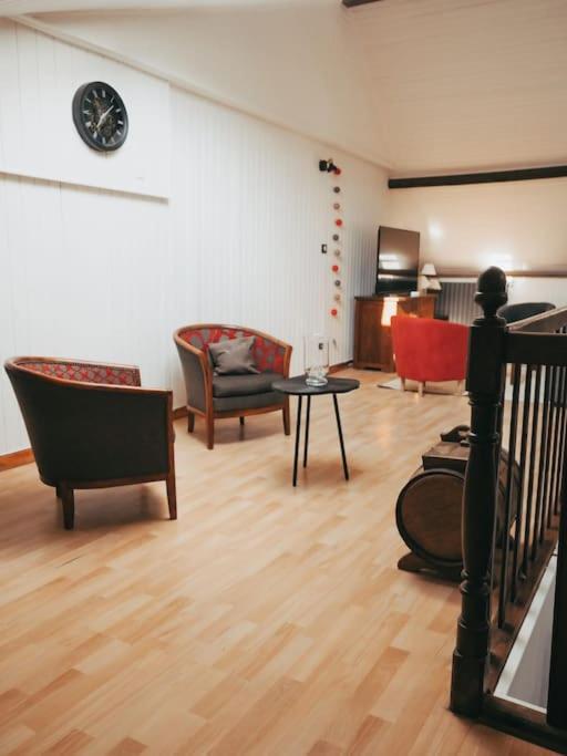 Appartement Avec Patio Saint Anne-dʼAuray Kültér fotó